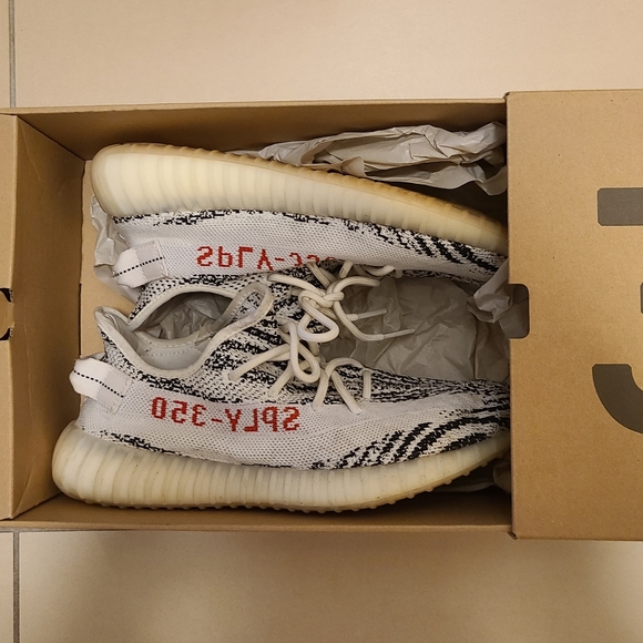Adidas yeezy 350 v2 zebra - Picture 2 of 4